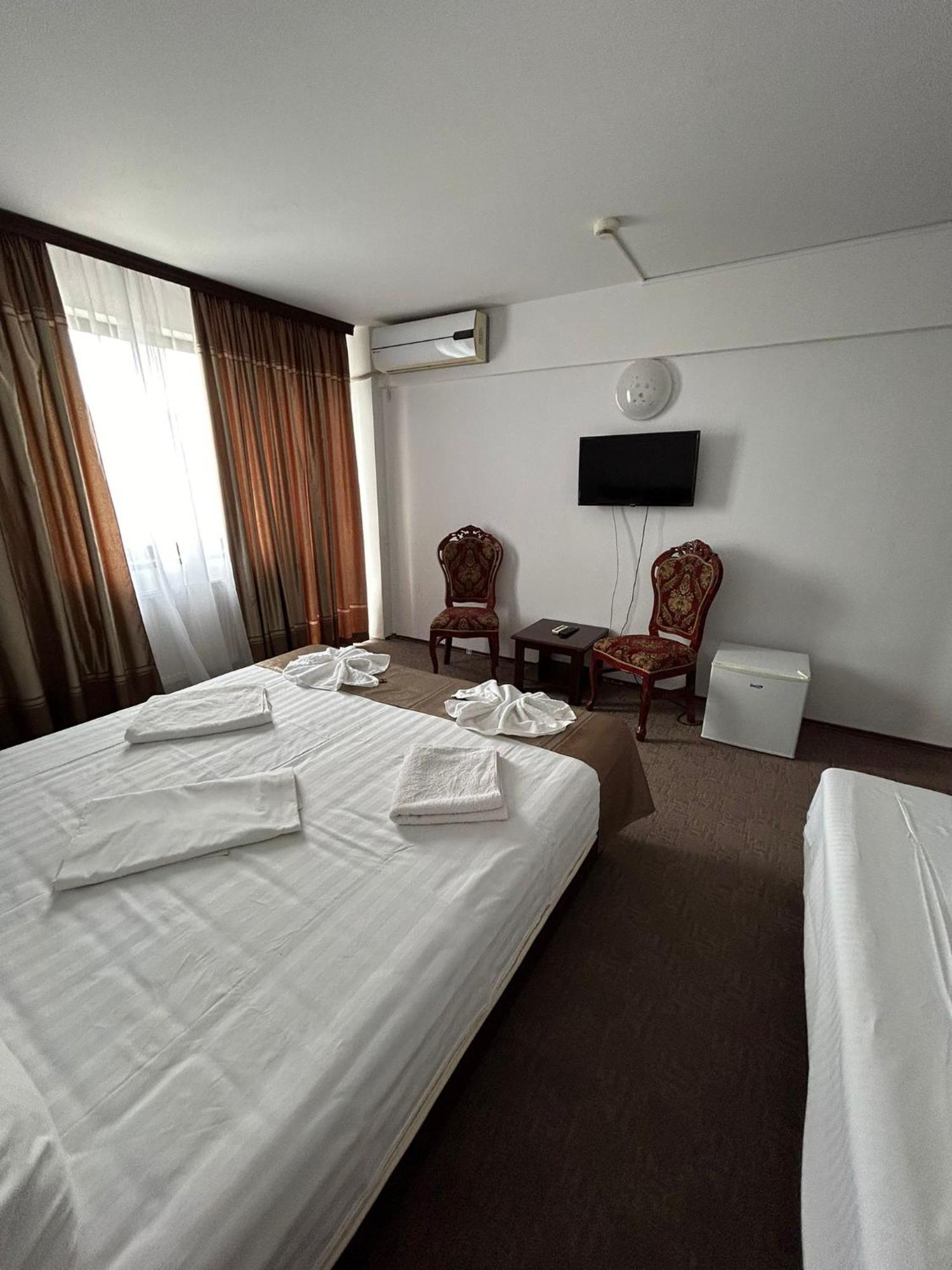 Orient Mamaia Nord Hotel Năvodari Kültér fotó